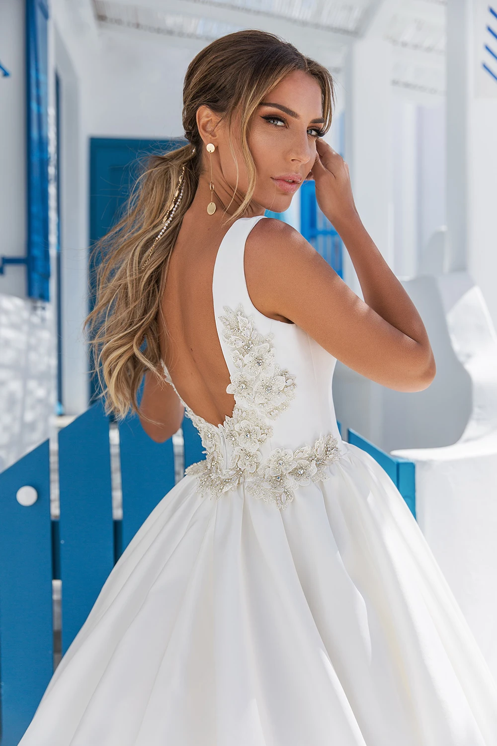 Винтажное свадебное платье с открытыми плечами, кружевные аппликации, бисероплетение, линия талии, корсет на спине, свадебные платья для женщин