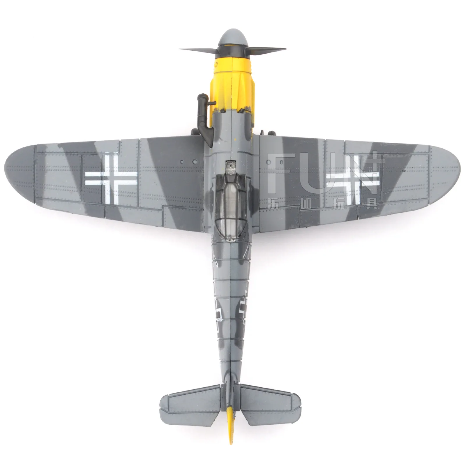 22cm 4D Diy Toys Fighter Assemble Blocks Building Model Airplane Military Model Arms WW2 Germany BF109 UK Hurricane Fighter diy house kits Model Building Toys