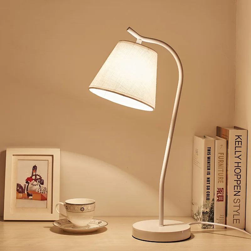 

Europe Wrought Iron Desk Lamp Originality Personality Modern Decoration Lighting Platform Study Study Bedroom Bedside Children