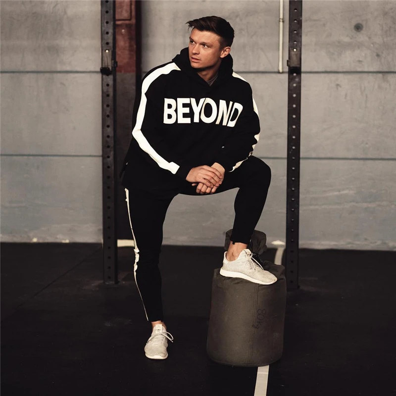 2019 NEW Gyms printing men Sets Sportswear Tracksuits Sets Men's Hoodies+Pants Running Suits Men's sports Suits Plus size M-2XL