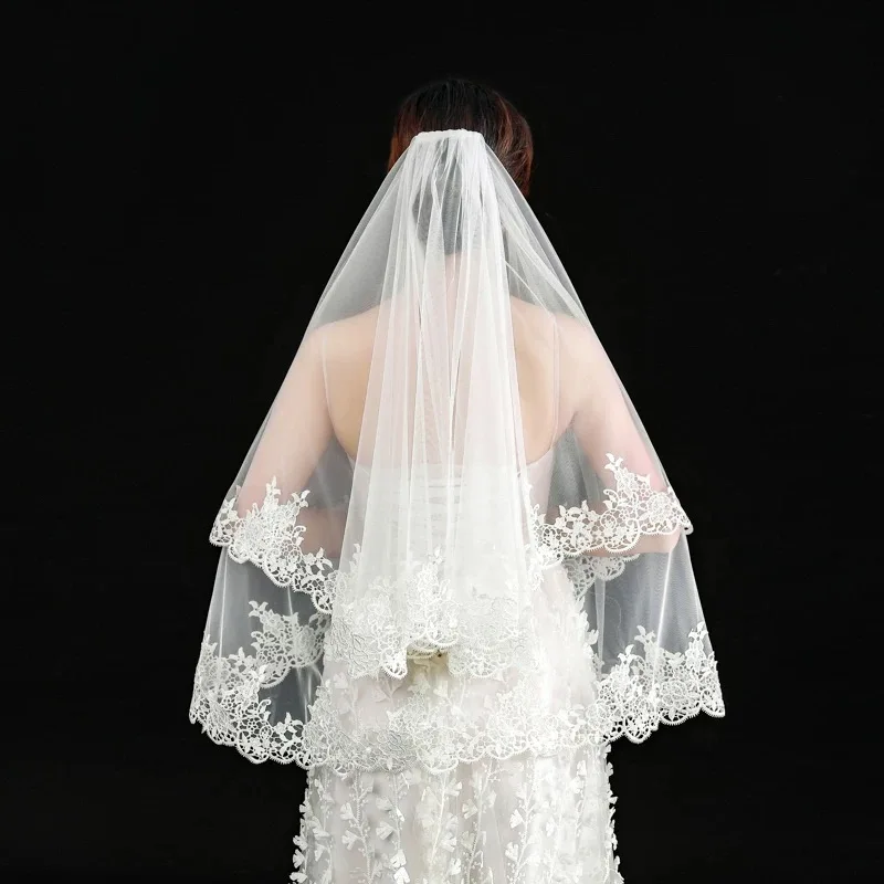 Two Layers Short Lace Bridal Veil With Comb For Women Marriage Veil 2019 Accessories New Arrival Wedding Party Gift Two Layers Short Lace Bridal Veil With Comb For Women Marriage Veil 2019 Accessories New Arrival Wedding Party Gift