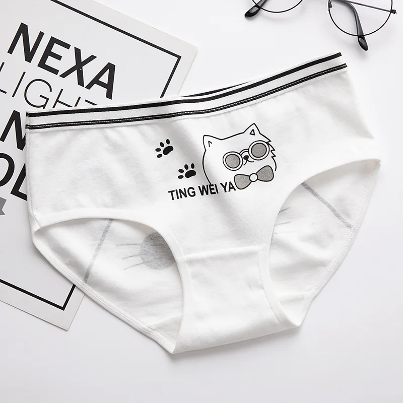 Women Underwear Girls Simple Black And White Cute Cartoon Underwear In The Waist Breathable Briefs Panties