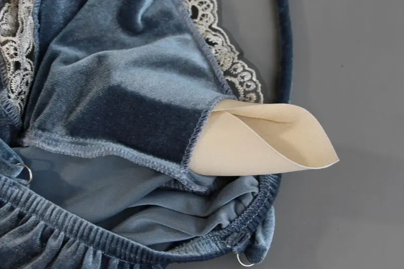 11611530909_1303615870