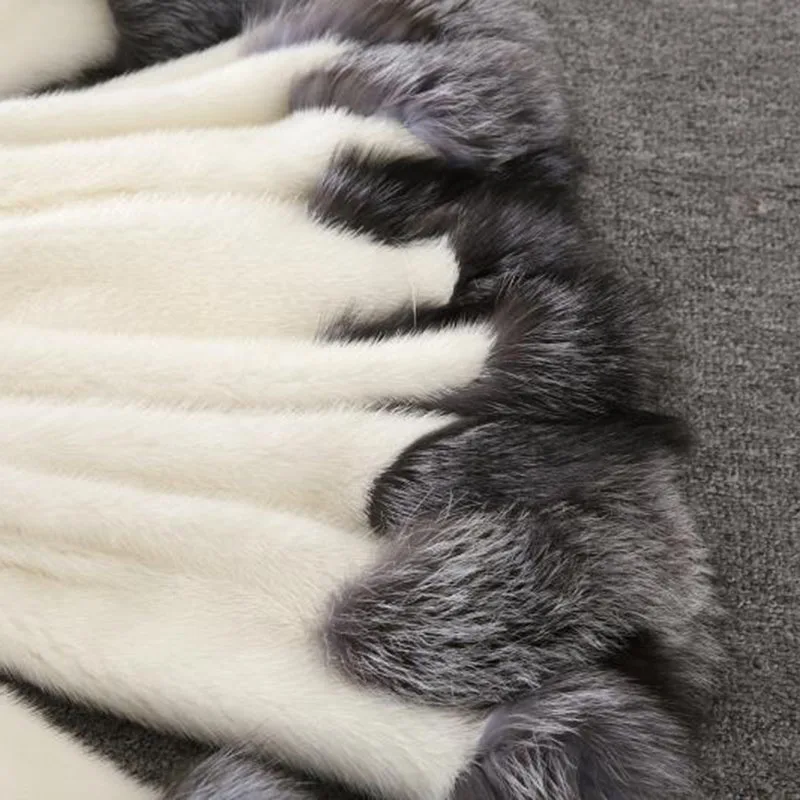 Рисунок 6 - Куртка женская из искусственного лисьего меха