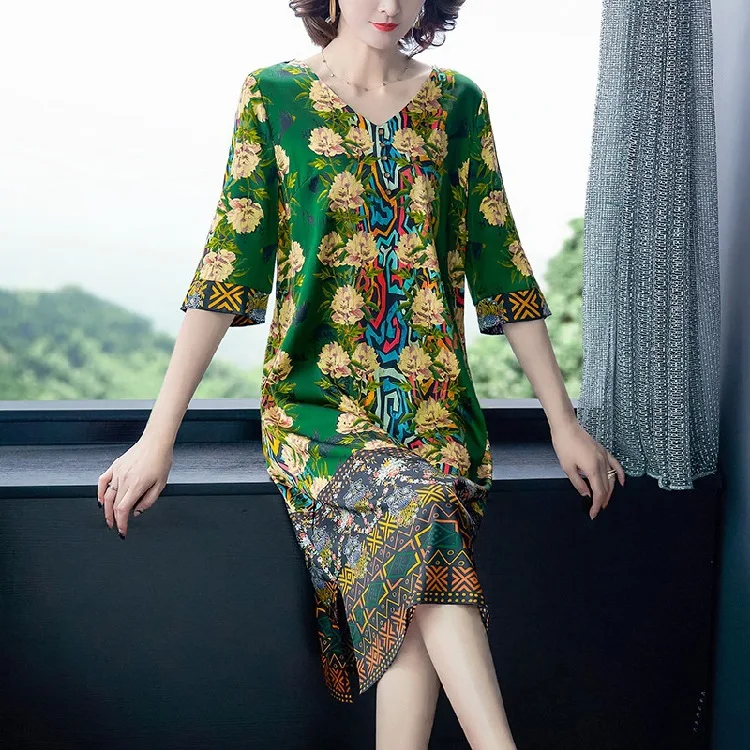 

2020 Spring Clothing New Style Mulberry Silk V-neck Fashion Printed Waist Hugging Slimming Mid-length Silk Dress Europe And Amer