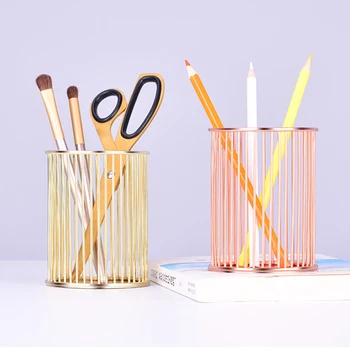 

Iron Pen Holder Hollow Home Office Desktop Organizer Makeup Storage Box Rangement Container Office Desk Accessories Rose Gold