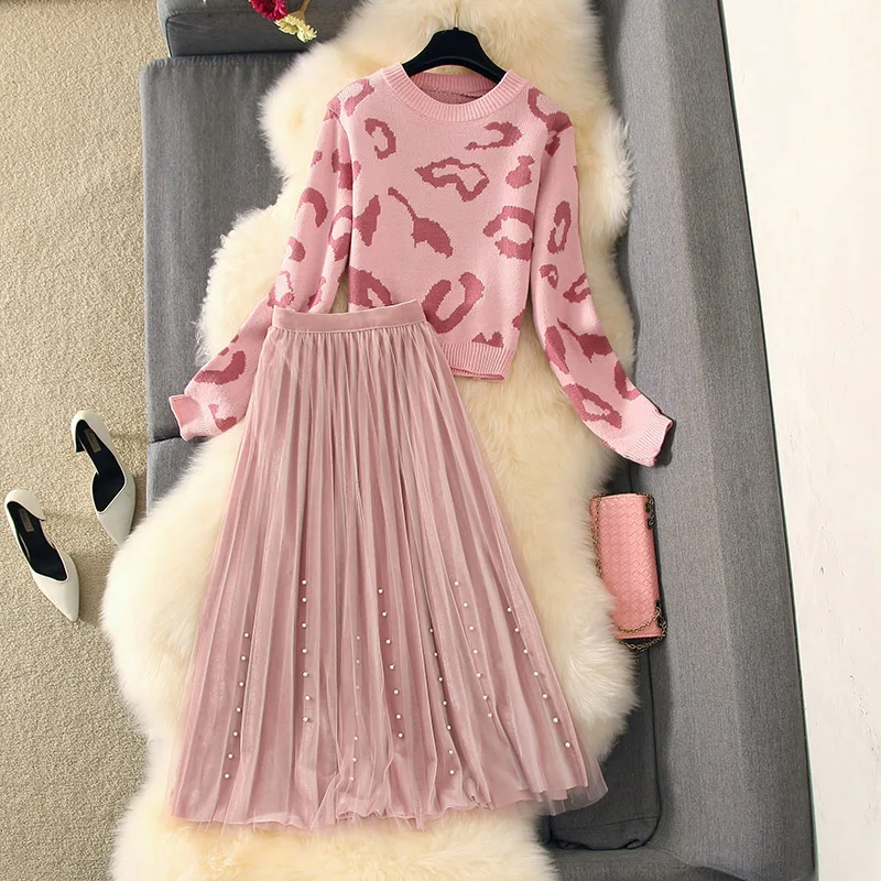 Женские модные свитера, сетчатая юбка, повседневные Костюмы, вязаный Леопардовый джемпер с длинным рукавом, топы и длинная юбка из бисера, комплект из двух предметов для женщин - Цвет: Розовый