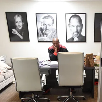 

Jobs Zuckerberg Jack Ma Famous People Poster Decorative Painting Office Hanging Painting Modern Minimalist Black and White