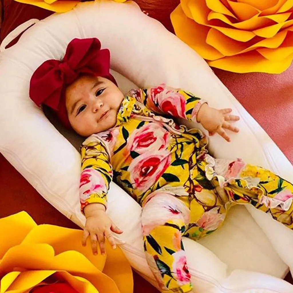 Модный комбинезон для новорожденных девочек; Детский комбинезон с длинными рукавами и цветочным принтом; повязка на голову; комплект одежды для малышей