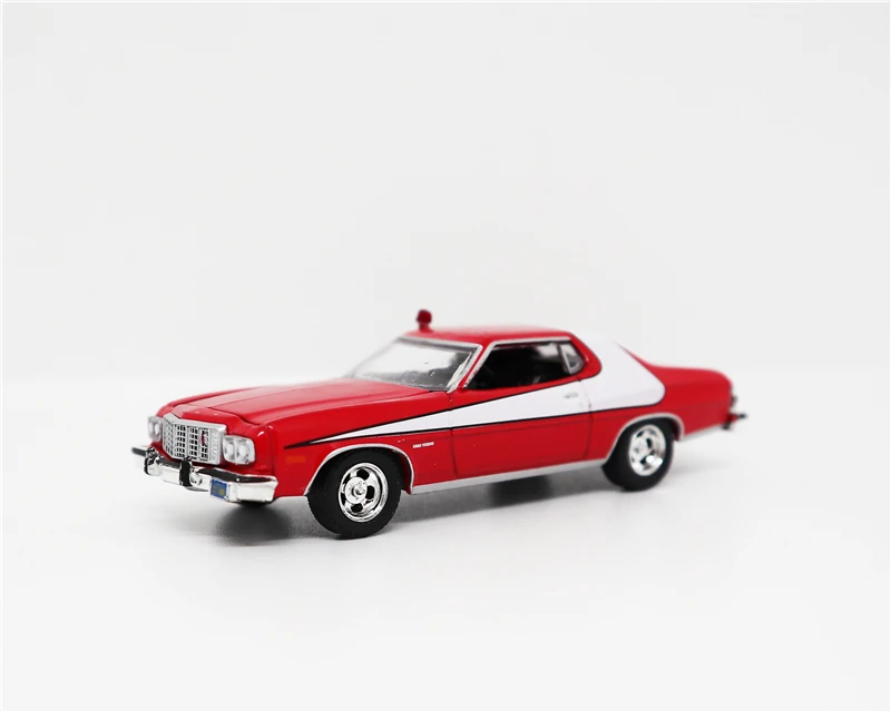 Зеленый светильник 1: 64 Ford Gran Torino бутик сплава автомобиля игрушки для детей Детские игрушки модель оптом