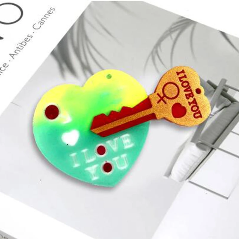 1 Set Creative Handmade Lovers Lock Keychain Epoxy Resin Mold Earrings Pendant Silicone Mould DIY Crafts Jewelry Necklace Mold