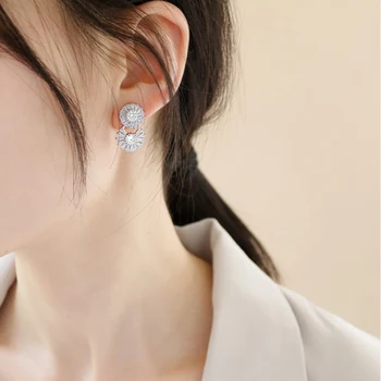 

New Exquisite Designer Flower Stud Earrings for Women Bridal Wedding High Quality Cubic Zircon Fashion Jewellery Gift Brincos