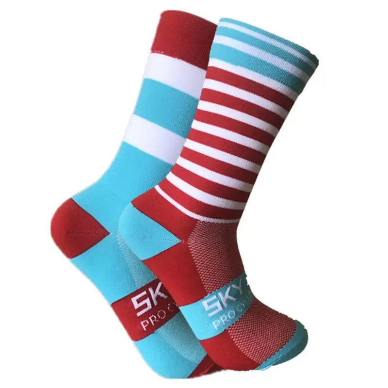 Спортивные полосатые Дышащие футбольные носки для женщин и мужчин, противоскользящие носки для велоспорта, баскетбола, футбола, бега - Цвет: Red Blue