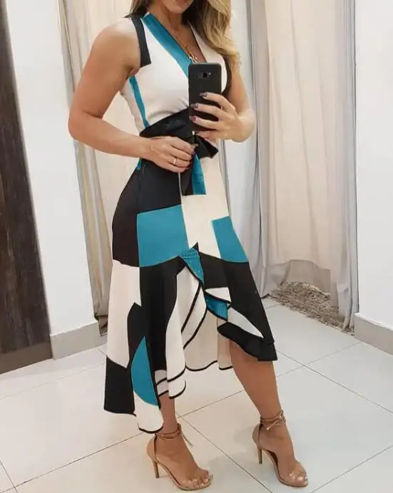 Женское летнее асимметричное платье с v-образным вырезом и цветным блочным