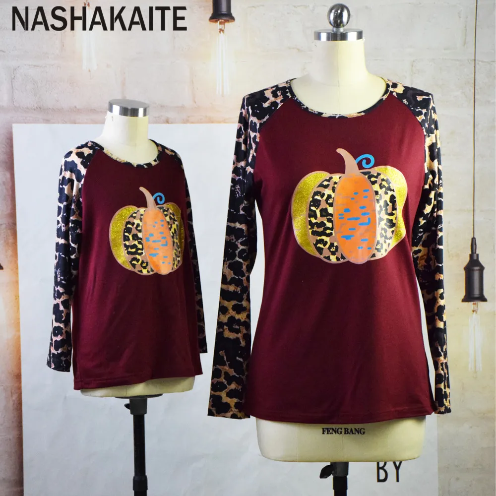 NASHAKAITE топы с длинными рукавами для мамы и дочки; одинаковые футболки в полоску с принтом тыквы для Хэллоуина Одежда для мамы и дочки семейный образ