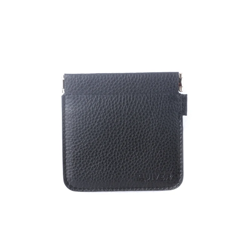 

VDR Quiver Plus By Kelvin Chow (Gimmicks and Online Instructions) Close-up Magic Tricks professional Amazing Genuine Leather