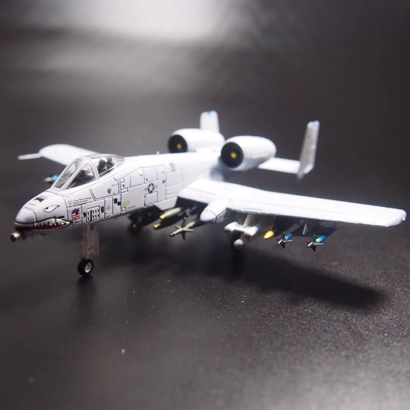 1-100-A10-attack-aircraft-model-alloy-warthog-simulation-airplane