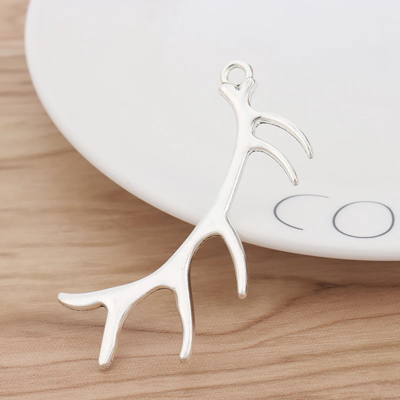 10 Pieces Large Deer Horn Antler Charms Pendants for Jewellery Making 68x33mm 2