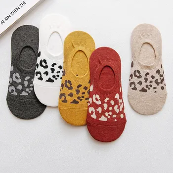 

Spring Summer Kawaii Woman Socks Popsocket Silicone Shallow Mouth Invisible Socks Slippers Women Cartoon Leopard Calcetines 3406