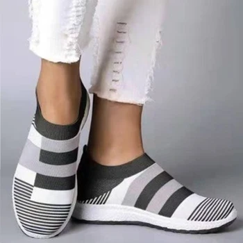 

Vulcanized Woman Plus Size 2020 Spring Women's Breathable Slip On Flat Ladies Casual Mesh Shoes Woman Comfortable Footwear