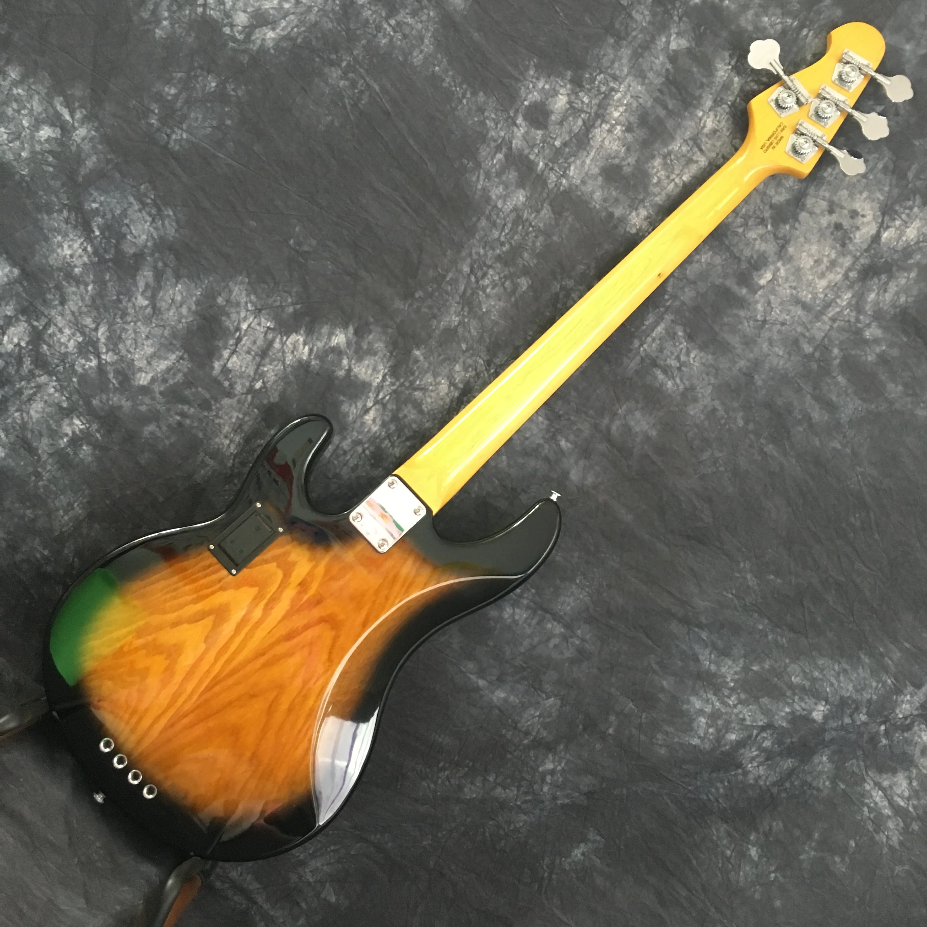 Новое поступление Китай fretless 4 струны для электрической Басс гитары в винтажном Sunburst для продажи