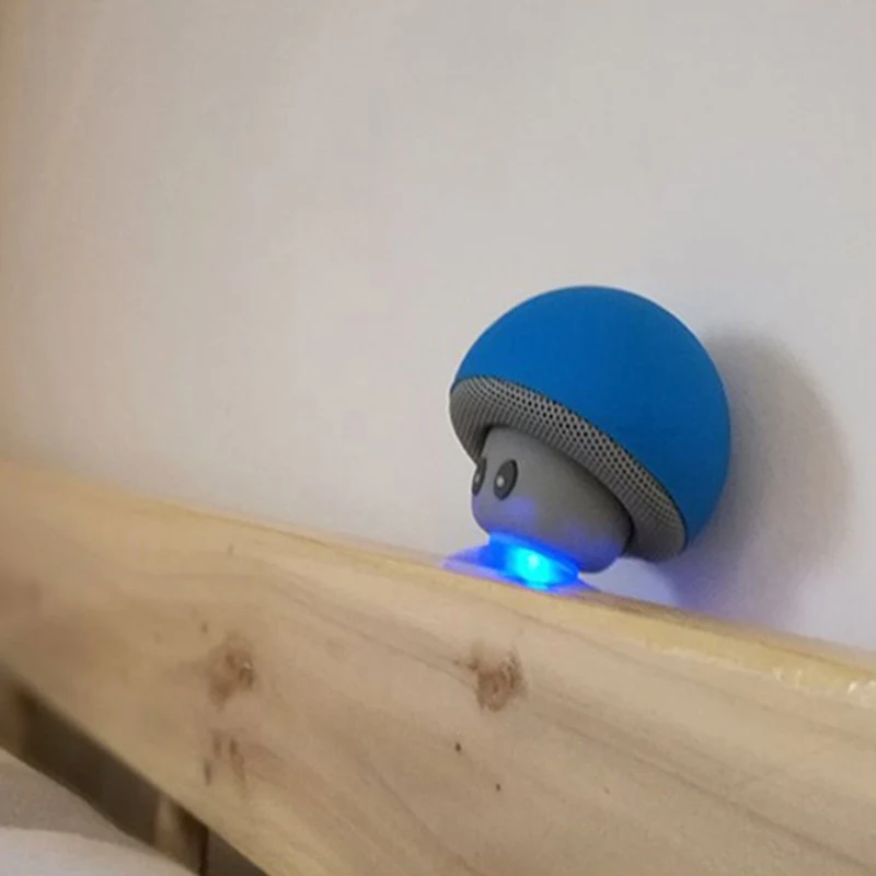 Пластиковый материал водонепроницаемый Bluetooth динамик открытый портативный милый мультфильм гриб форма сабвуфер динамик с коробкой