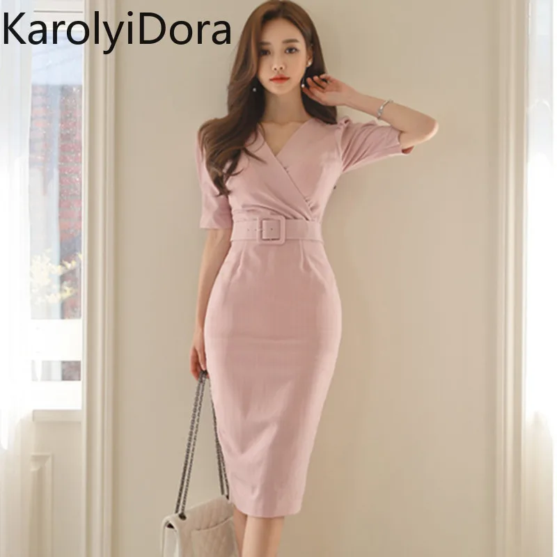 Женское офисное платье карандаш с V образным вырезом и рукавами