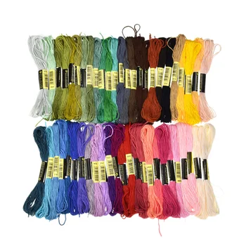 

Full Range of Embroidery Starter Kit 3Pcs Embroidery Hoops 300 Color Threads Cross Stitch Tool Kit for Beginners