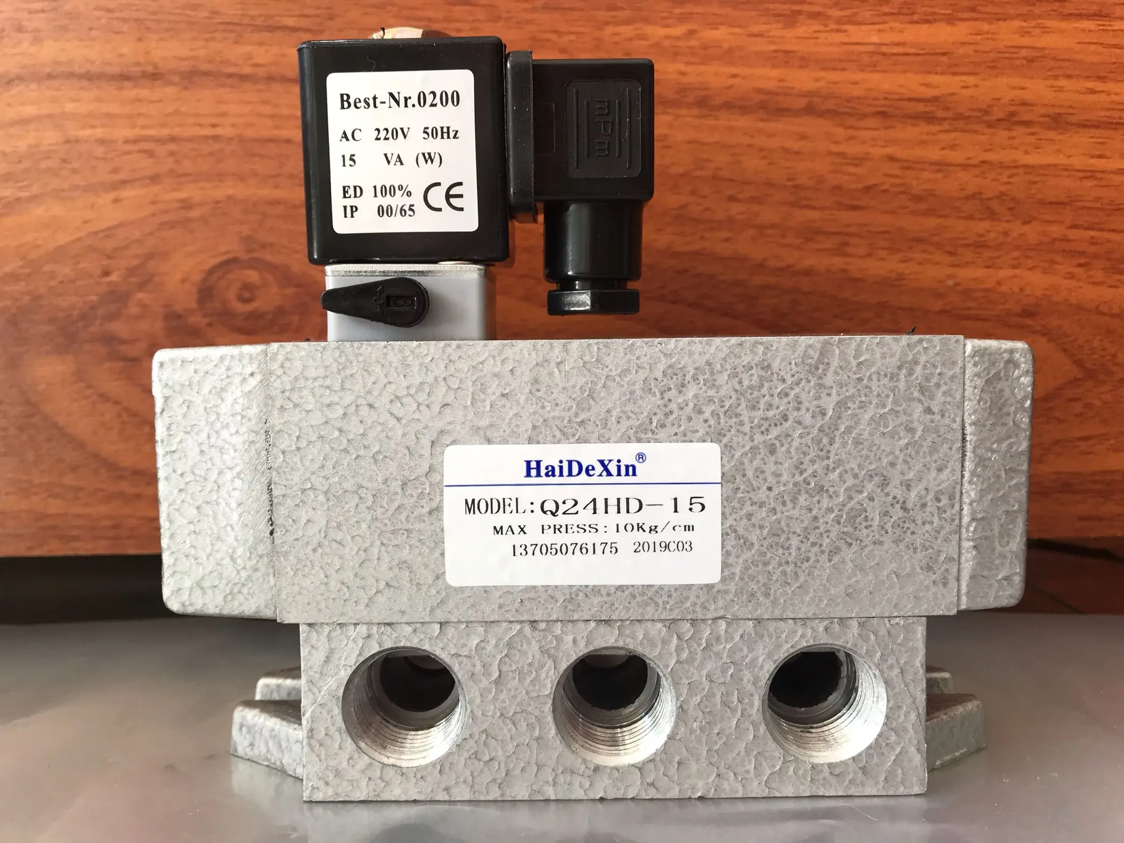 

HaiDeXin Two position four way solenoid valve MODEL:Q24HD-15