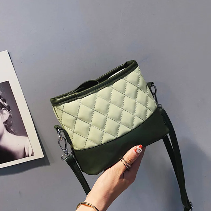 

2019 new trend Simple Colour-Coloured Square Pack for women