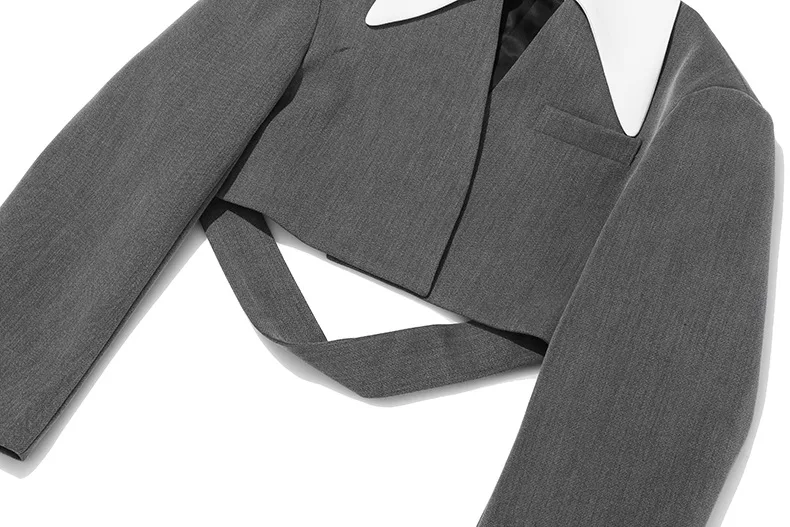 High quality street style long sleeve unique design cropped coats and jackets women stylish clothing