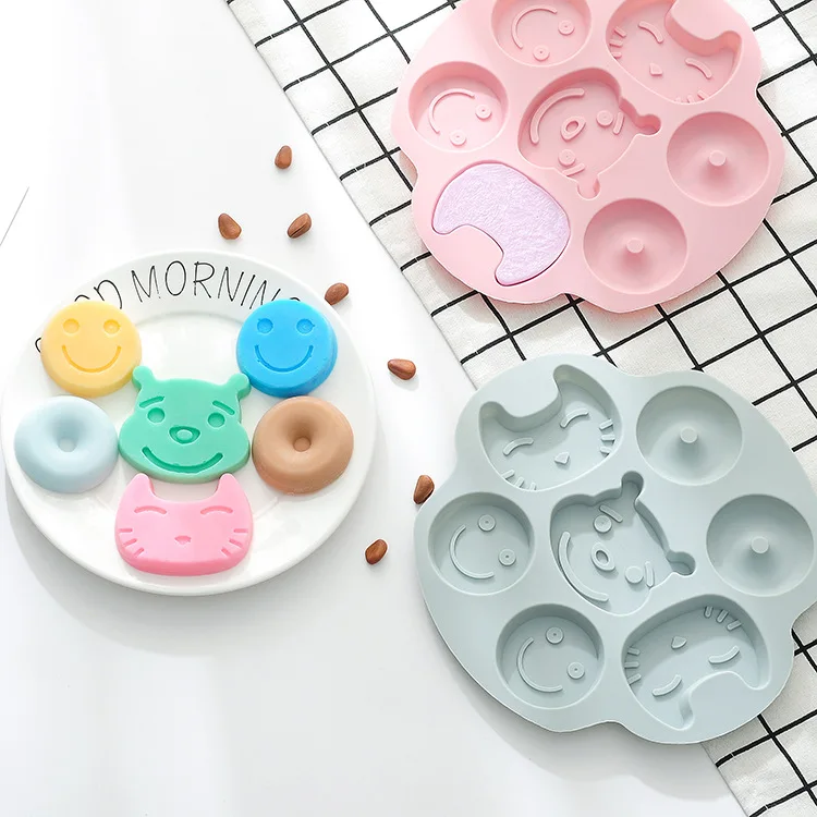HEARTMOVE Cartoon Emoji Donuts Silicone Mold Cat Bear Shape Fondant Cake Decorating Baking Tool Bakeware DIY Biscuits Soap Mold