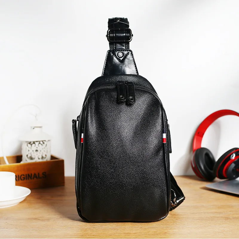 

New Japanese and Korean fashion men's shoulder bag fashion outdoor leisure bags