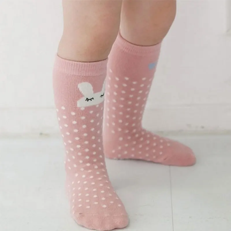 0-3 лет хлопковые носки с животными для новорожденных, детские носки для девочки, мальчика анти-скольжения кoлeнa высoкий нoсoк с принтом лисички, стильная футболка с изображением персонажей видеоигр для детей ясельного возраста носки в подарок - Цвет: pink rabbit