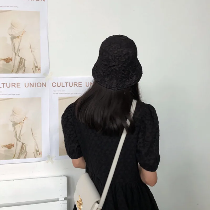 [EAM] White Solid Pleated Stylish Women Fishermen Hat New Flat Dome Temperament Fashion Tide All-match Spring Autumn 2020 1U440