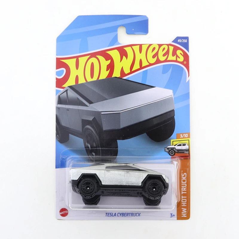Tesla Cybertruck Ford Focus Rs 