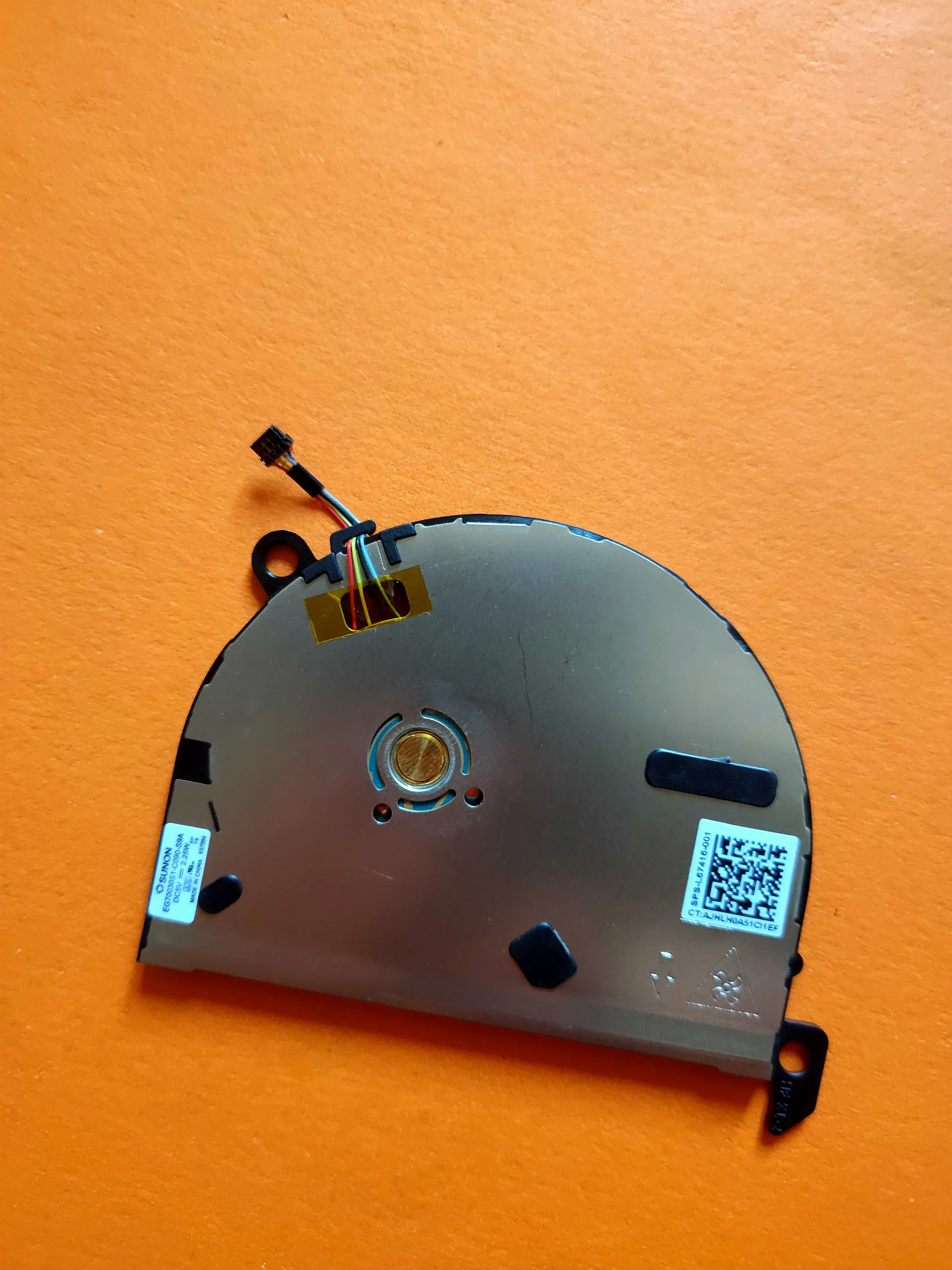 New for HP Elite x2 G4 CPU fan L67416-001