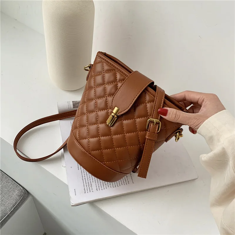 

2020 New Style Rhombus Bucket Bag Classic Shoulder WOMEN'S Bag