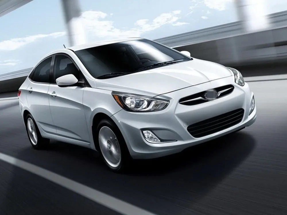 Hyundai-Accent_2012