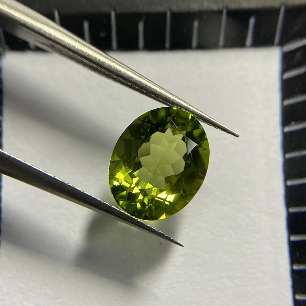 Meisidian A Quality Oval 8x10mm Natural Gemstone Original Real Peridot Stone For Ring Making