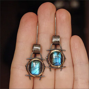 

Fashion Women Stone Earrings Classic Vintage Lady Drop Earrings Jewelry Earrings Accessories Aretes De Mujer Modernos 2020