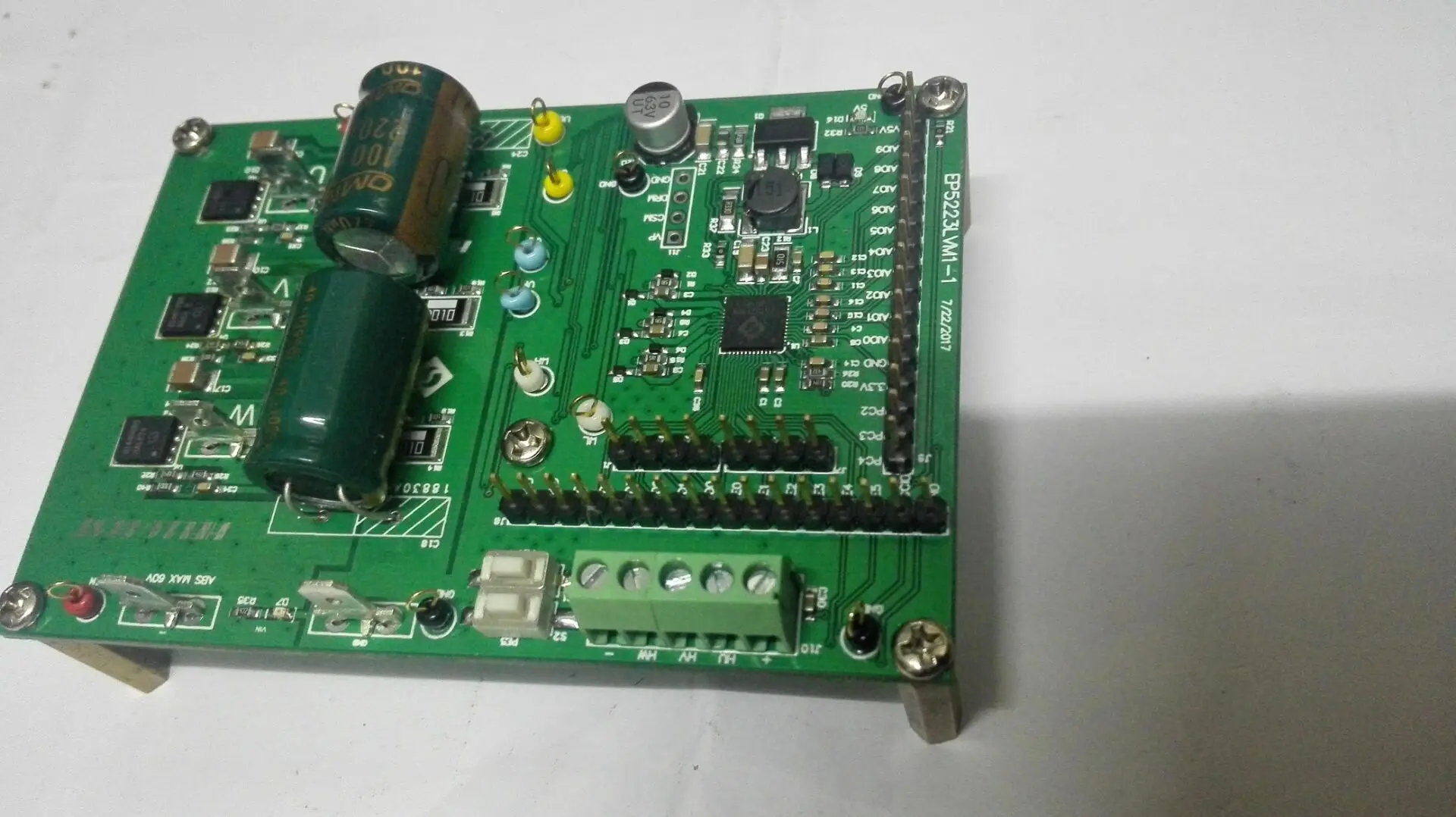 

BLDC Evaluation Board for Low Voltage Brushless Motor Single Chip Brushless FOC Scheme PAC5223 Full Function Edition