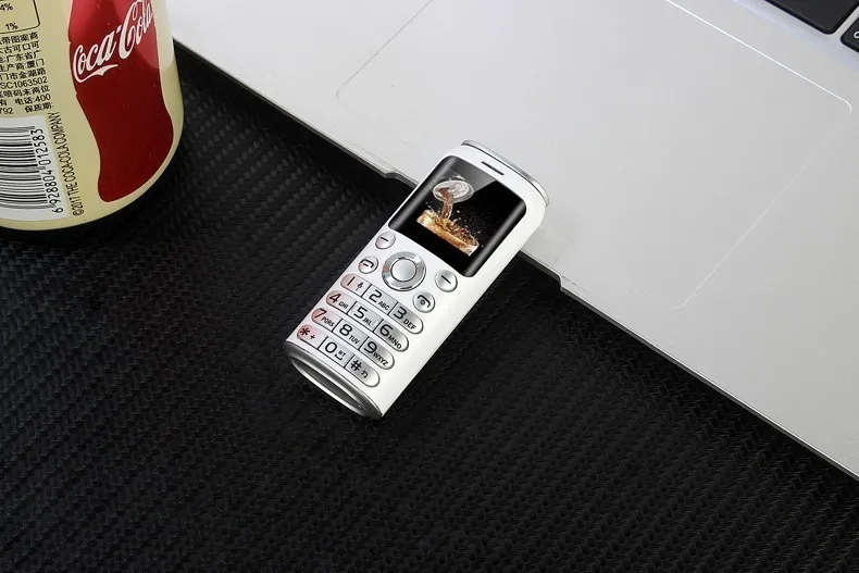 white Супер Мини K8 кнопочный мобильный телефон, две sim-карты, Bluetooth, камера, дозвон, 1,0 дюймов, Hands Phone, MP3, маленький китайский дешевый мобильный телефон - Цвет: white