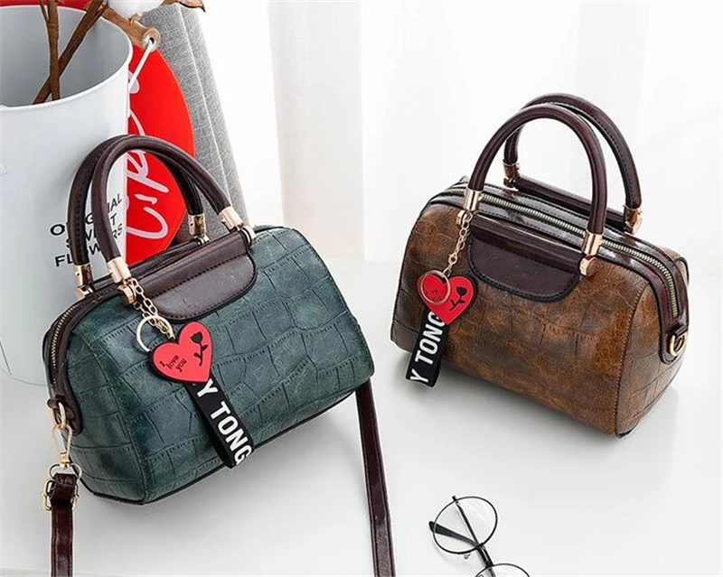 Luxury PU Leather Women Handbags with heart pendant ornaments Ladies Shoulder Bags Fashion Female Boston Crossbody Bags