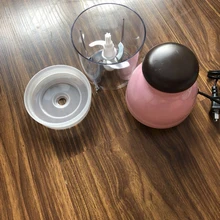 2 лезвия многофункциональный блендер Мини Портативная электрическая соковыжималка USB перезаряжаемая соковыжималка молочный коктейль измельченный ледяной блендер 220 В