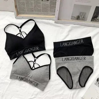 

Fashion Women Seamless Sexy Bras Briefs Set Lingerie With Pads Push Up Bralette Active Bra non-steel ring Sports Underwear Set