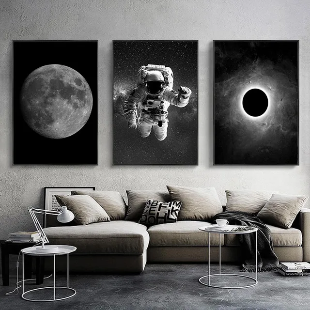 Pintura en lienzo de astronauta y Luna en blanco y negro, póster e impresiones, imágenes artísticas de pared espacial para decoración de sala de estar 1