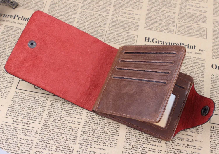 

Currently Available Wallet Wholesale Cowhide Short Fashion Retro Wallet Men