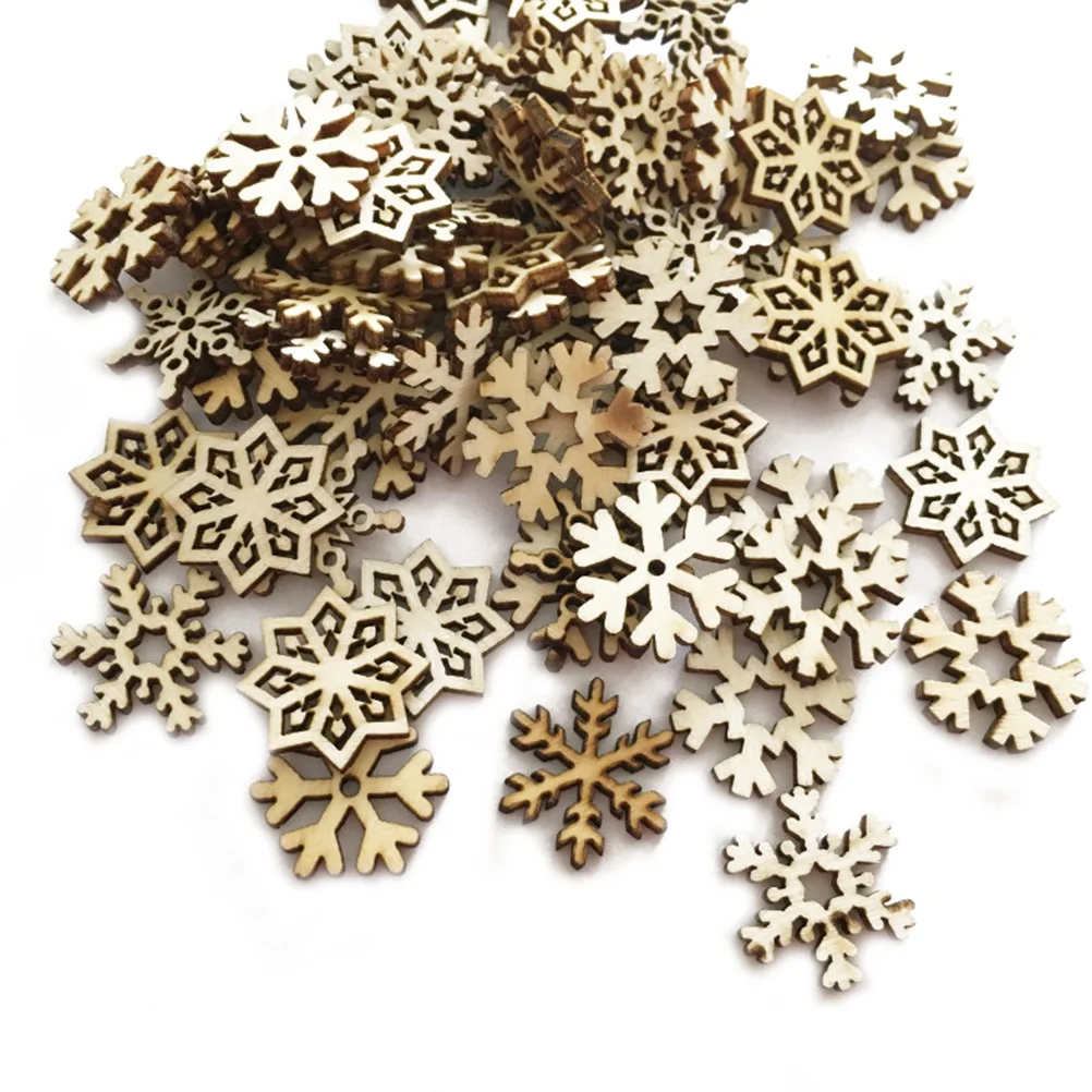 

50/100pcs Wooden Pieces Christmas Snowflake Cutouts Craft Embellishments DIY Decorative Accessories Manual Ornament For DIY Art