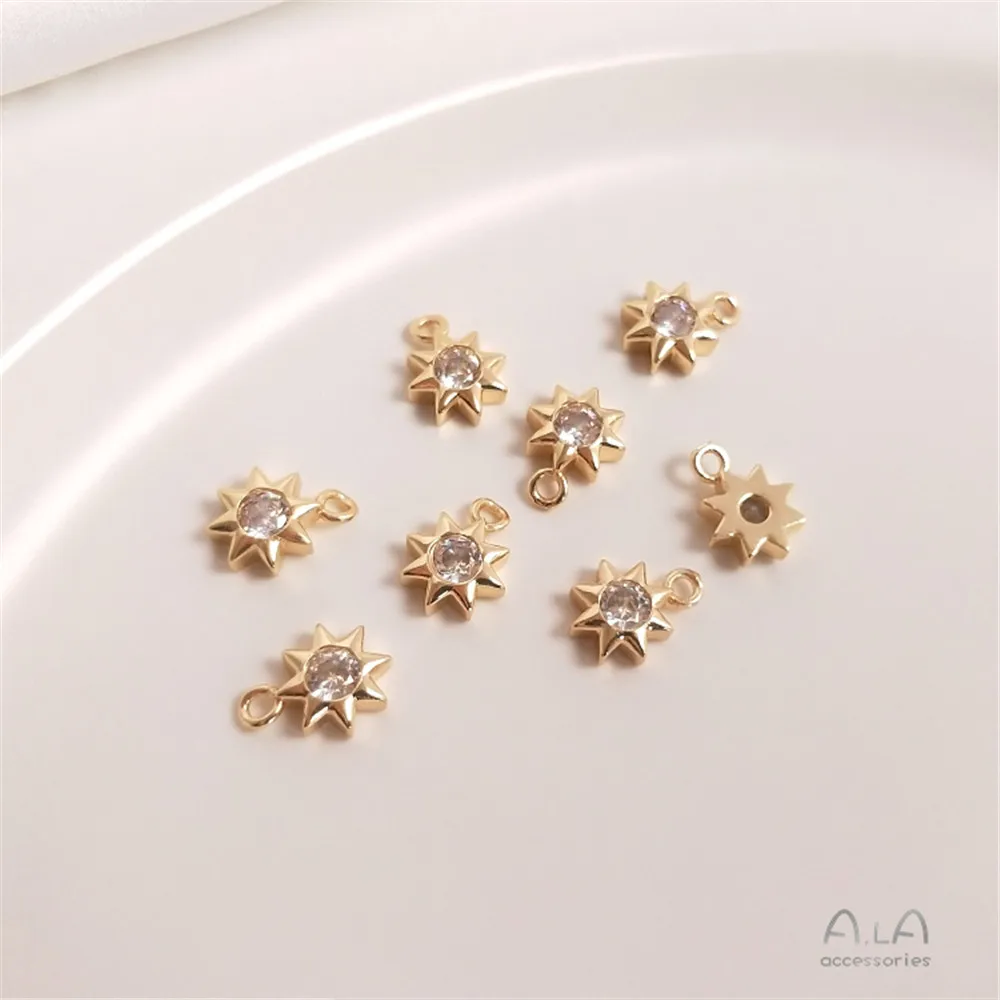 Рисунок 3 - Набор позолоченных кулонов из циркония 14 к